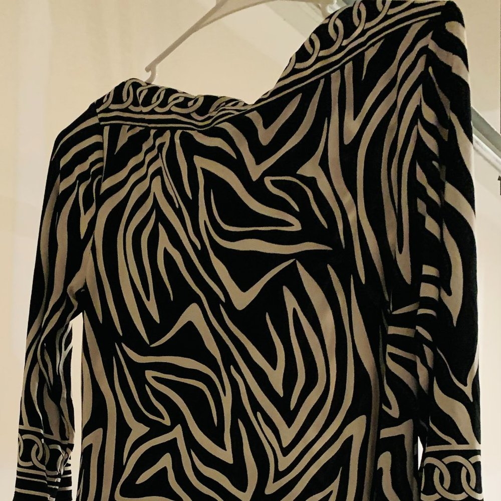 GLAMOUR CASUAL PRINT DRESS - Picture 3 of 6